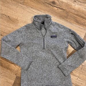 Patagonia Men’s Gray Heather Quarter-Zip Fleece Pullover